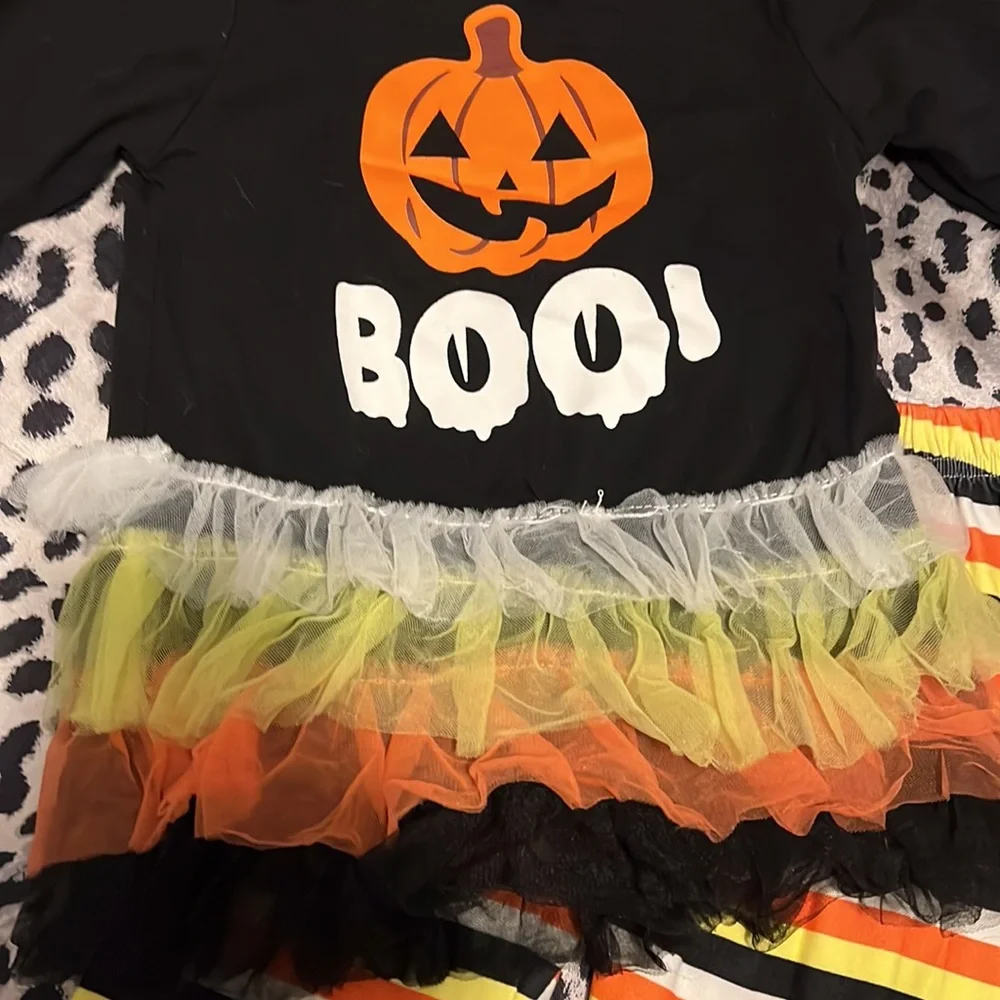 Girls size 3T Halloween BOO with pumpkin matching set
